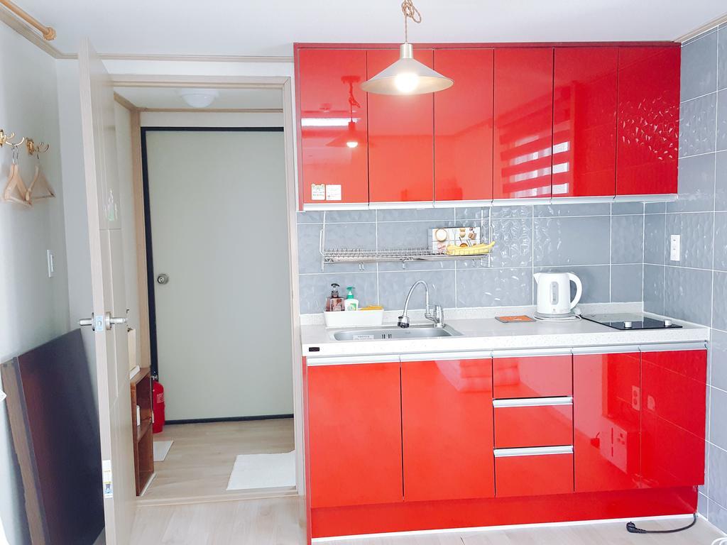 Yours Guesthouse In Tongyeong Ngoại thất bức ảnh